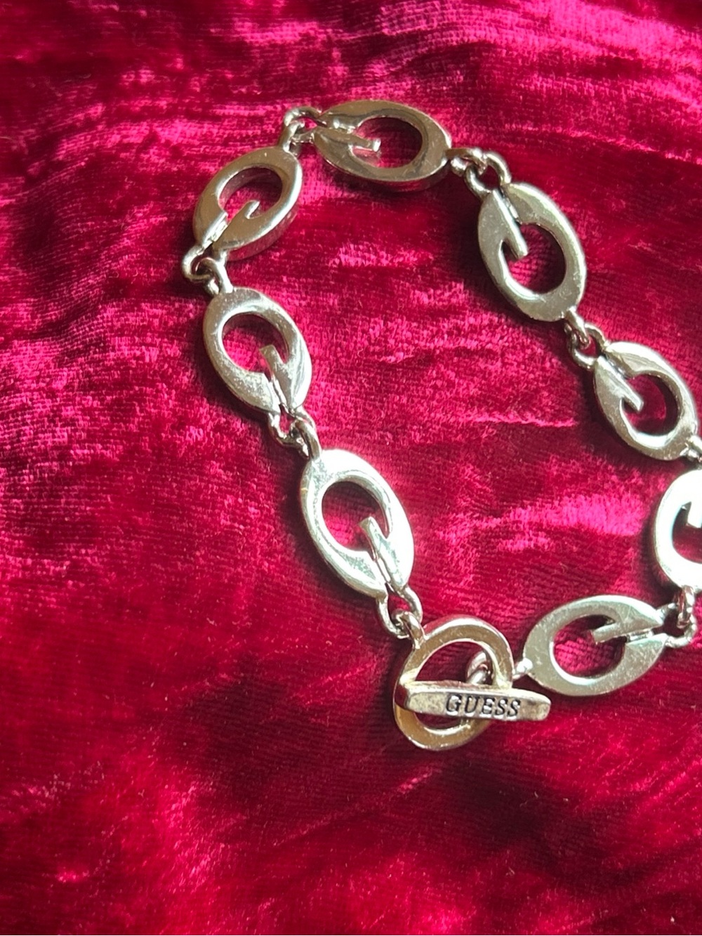 Y2K G Logo GUESS Silver tone Link Bracelet - Polished Oval Chain in Silver